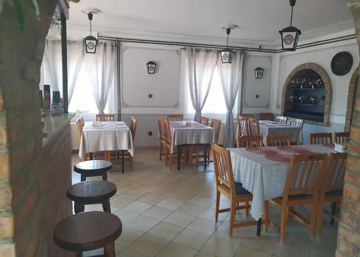 Πανσιόν St. Kristof Vendeghaz 3*